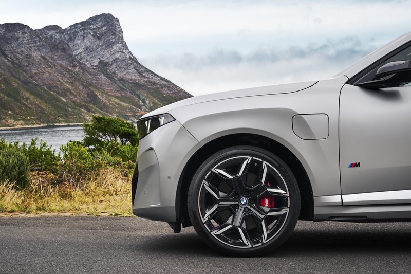 Novi BMW X5