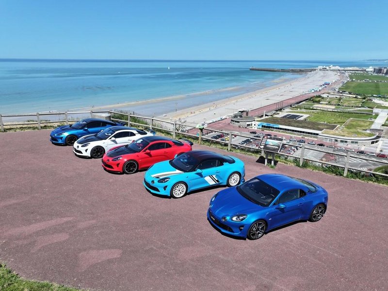 Slovo z orošenimi očmi: izdelali so zadnji bencinski Alpine A110