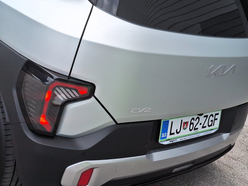 Novo v Sloveniji: Kia EV2 – Najmanjši je zelo naelektren