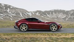 
                                                         Ferrari 12cilindri manuale