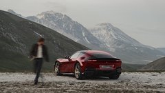 
                                                         Ferrari 12cilindri manuale