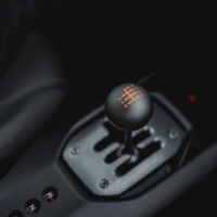 Ferrari 12cilindri manuale - 12-valjniku so nataknili ročni menjalnik. Pa je dejansko ročni?