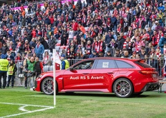 Koncernsko varčevanje bi lahko imelo velik vpliv tudi na nogomet. V ospredju je sam Bayern iz Münchna, a še zdaleč ni edini
