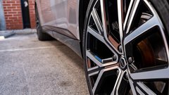 
                                                         Volvo ES90