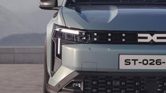 
                                                         Dacia Striker