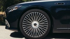 
                                                         Mercedes-Maybach razred S