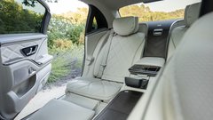 
                                                         Mercedes-Maybach razred S