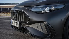 
                                                         Mercedes-AMG CLA 45 4MATIC+