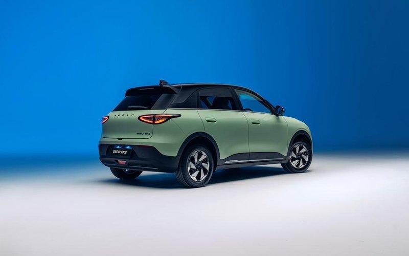 Geely EX2