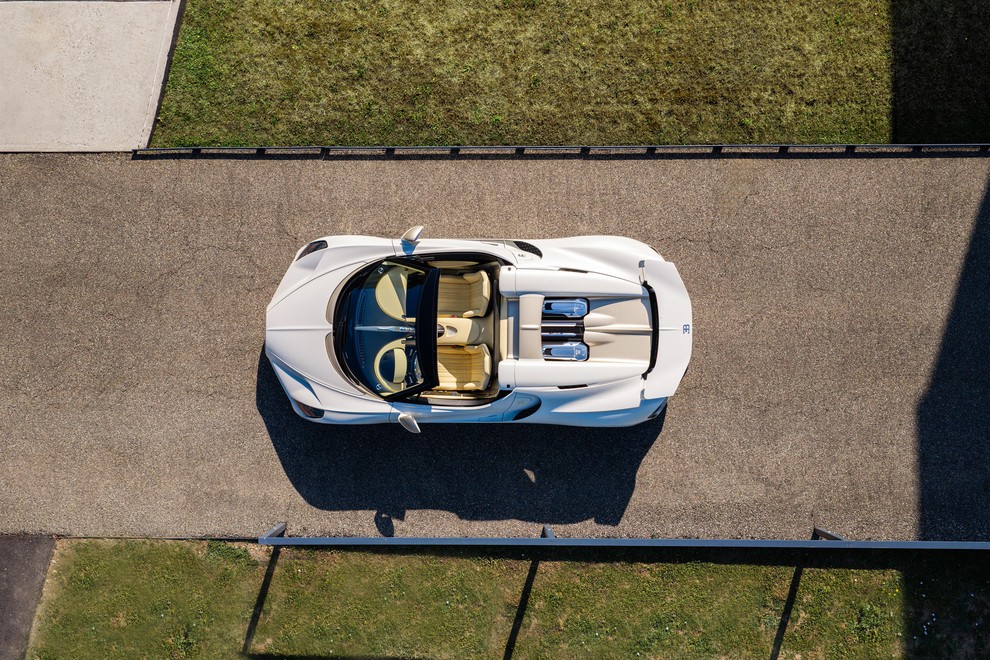 Zadnji Bugatti Mistral W16
