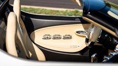 
                                                         Zadnji Bugatti Mistral W16