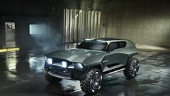 
                                                         Aston Martin Dreadnought