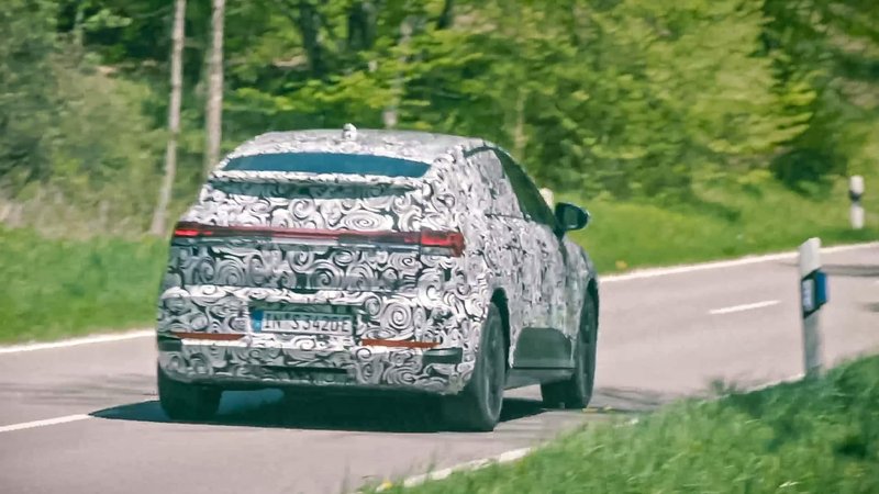 Novi Audi A2 E-Tron je slabega pol leta pred predstavitvijo skoraj razkrit