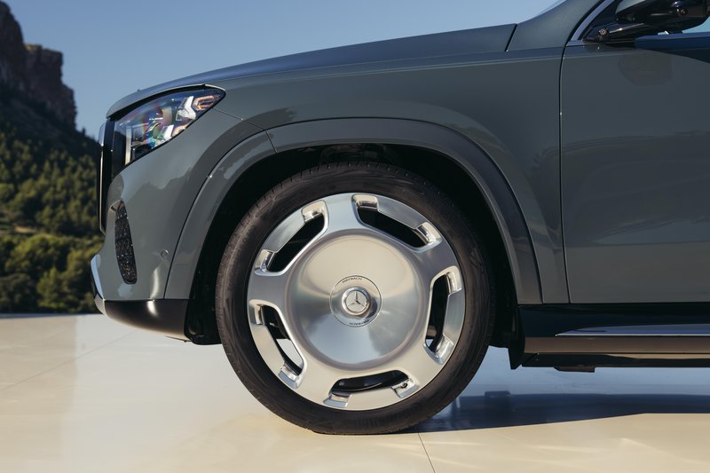 Mercedes-Maybach GLS - Prenova