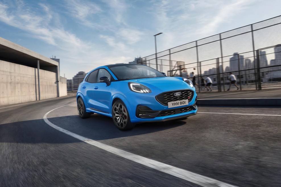 Novo: Ford Puma Gen-E Black Edition - "Črna" Puma je sedaj še bolj atraktivna (foto: Ford)