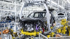 
                                                         Audi Q9