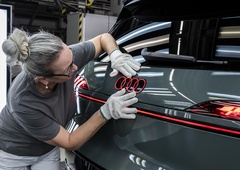Od avtomobilov k orožju: Audi je našel novo delo za svoje zaposlene
