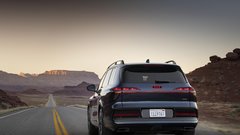 
                                                         Audi Q9
