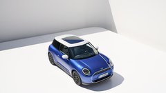 
                                                         MINI - 25 let pod BMW-jem