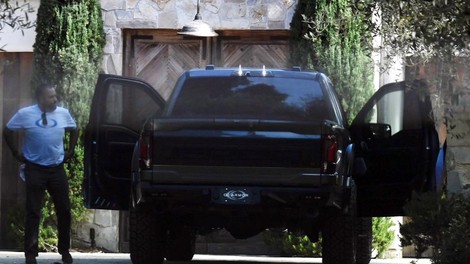 Ben Affleck - Hennessey Ford Velociraptor