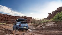 
                                                         MINI Countryman Edition