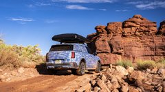 
                                                         MINI Countryman Edition