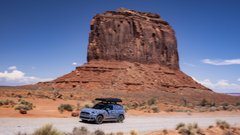 
                                                         MINI Countryman Edition