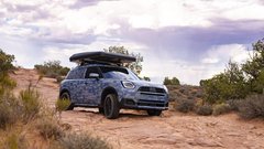 
                                                         MINI Countryman Edition