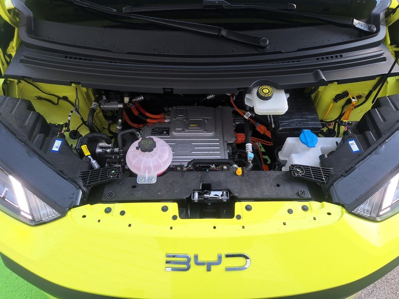 Test: BYD Dolphin Surf Comfort - Za igrivo podobo se skriva resna grožnja
