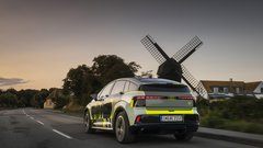 
                                                         Audi A2 e-tron