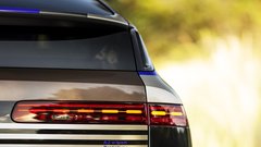 
                                                         Audi A2 e-tron