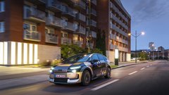
                                                         Audi A2 e-tron