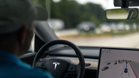 Tesla Full Self Driving (FSD(