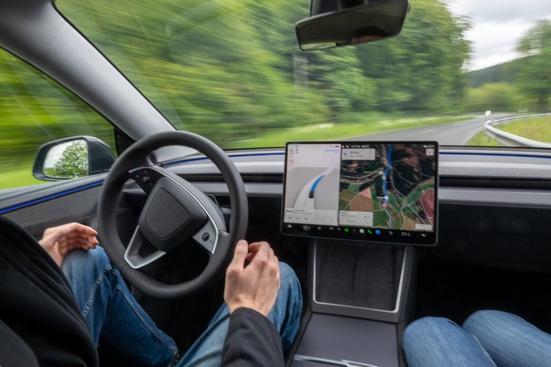 Tesla Full Self Driving (FSD(