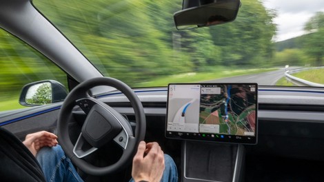 Tesla Full Self Driving (FSD(