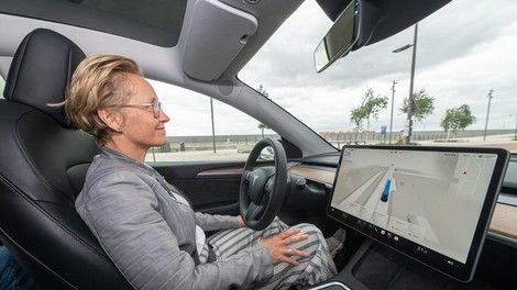 Tesla Full Self Driving (FSD(