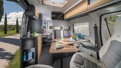 
                                                         Avtodom Adria Twin s prenovo, ki presega običajno osvežitev