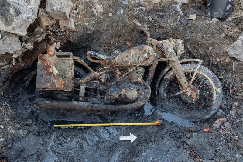 motocikel druga svetovna vojna nemcija budimpesta donava smrt odkritje vrocina zgodovina preteklost