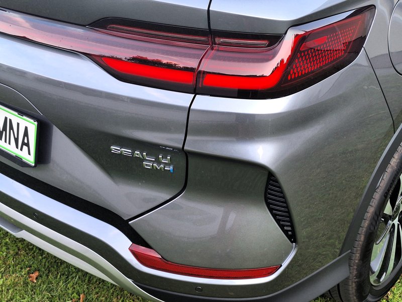 Test: BYD Seal DM-i: Kaj ponuja kitajski tjulenj tako posebnega?