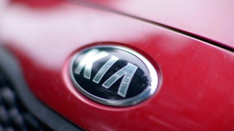 kia motor menjava servis 19 tisoc kilometrov prosti tek tezava pojasnilo razlog avtomobil