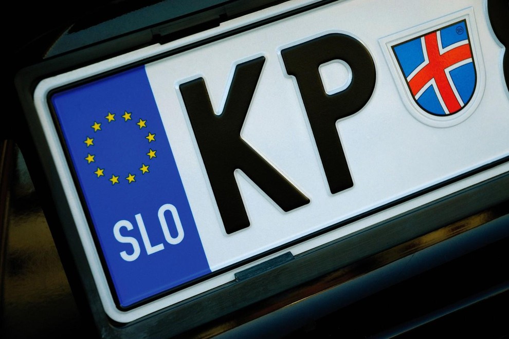 kraja registrske tablice kaj storiti slovenija tatvina tablica avto policija nasvet nikar