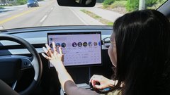 zagreb hrvaska evropa novost robo taksi avtonomno vozilo aplikacija rimac