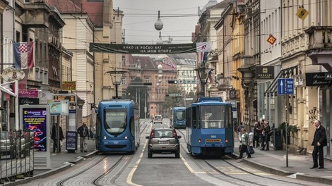 zagreb hrvaska evropa novost robo taksi avtonomno vozilo aplikacija rimac