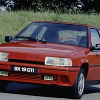 Ko je Citroën še delal avtomobile po svoje: legendarni BX GTi praznuje 40 let