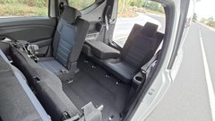 
                                                         Test: Dacia Jogger Hybrid 155 - Suvereno