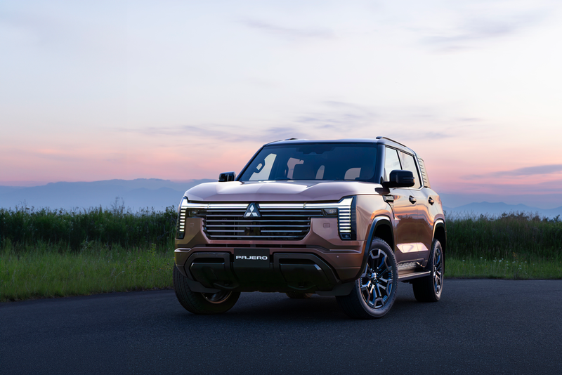 Mitsubishi se vrača h koreninam, takšen surovež bo novi Pajero