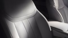 
                                                         Range Rover Electric