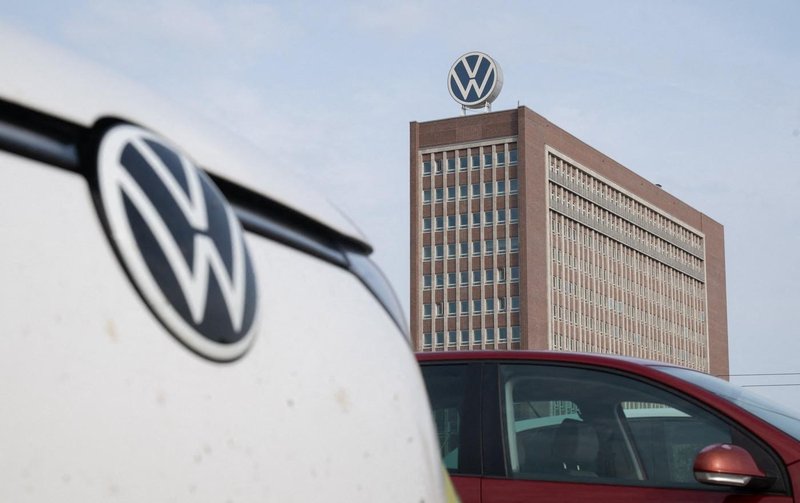Pri Volkswagnu bo rez boleč: 100.000 delovnih mest manj, izginila naj bi polovica modelov