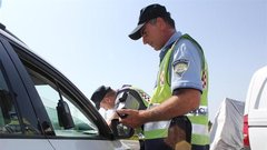 Rekorderju že desetkrat odvzeli vozniško dovoljenje in zasegli deset avtomobilov