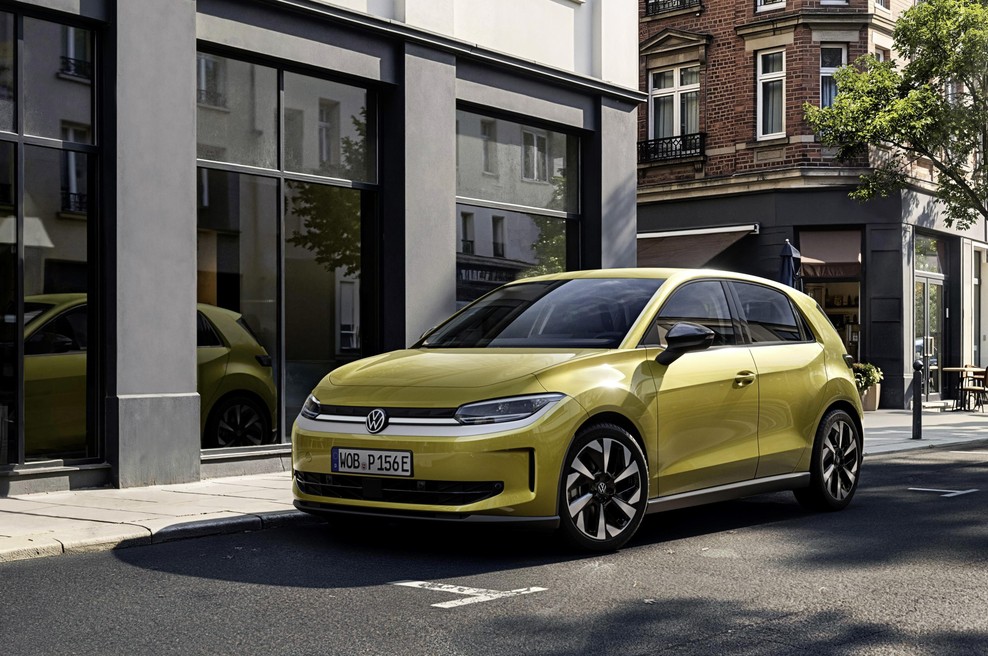 Novi ID. Polo še dobro ni zapeljal na ceste, pa je že razprodan za več mesecev (foto: Volkswagen)